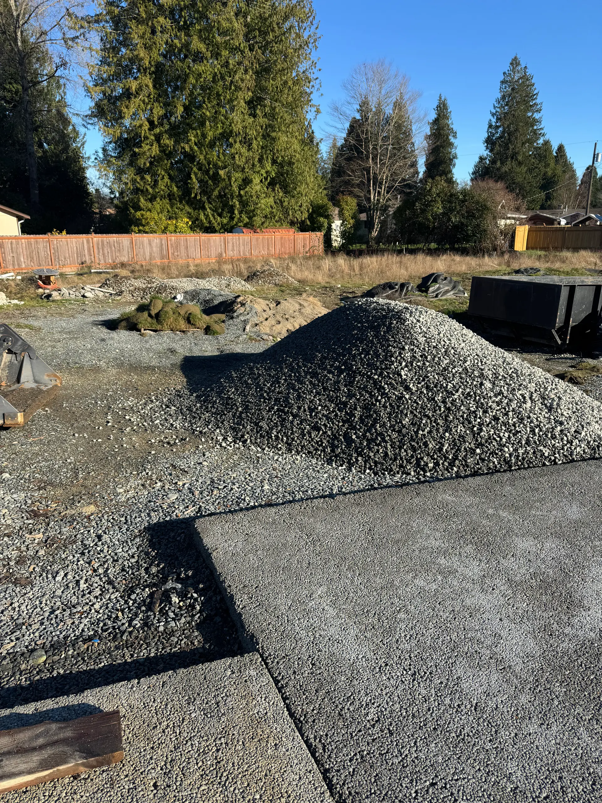 Gravel driveway repair and grading in Snohomish County WA