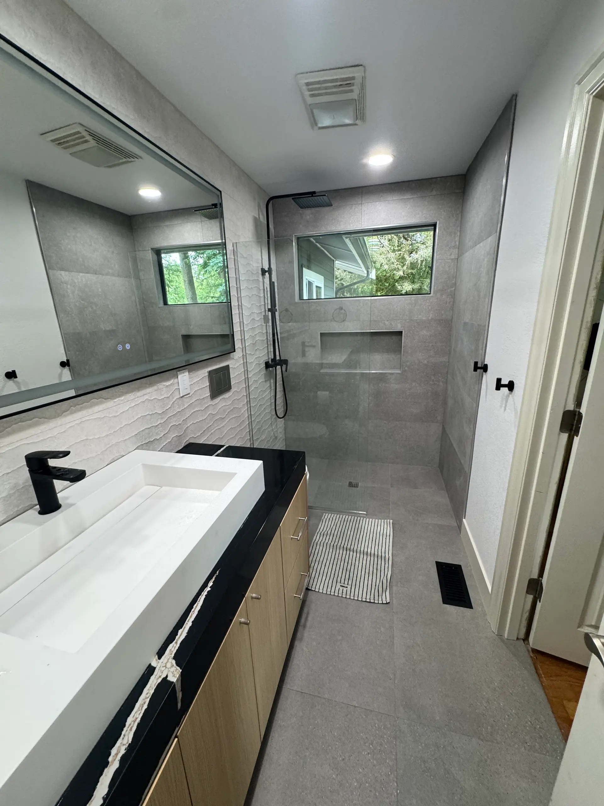 Modern interior remodeling with flooring and painting in Snohomish County WA